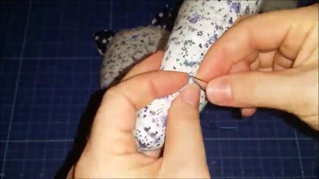 ВАЛИК ОТ СКВОЗНЯКОВ #КОТ + Удивительные советы и хитрости для любителей шитья смотреть онлайн