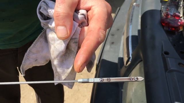 Suzuki Grand Vitara проверяем уровень масла в АКПП смотреть онлайн