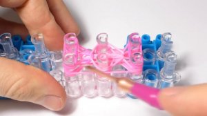 Как сплести СЕРДЦЕ из резинок Rainbow Loom Bands. Урок 103