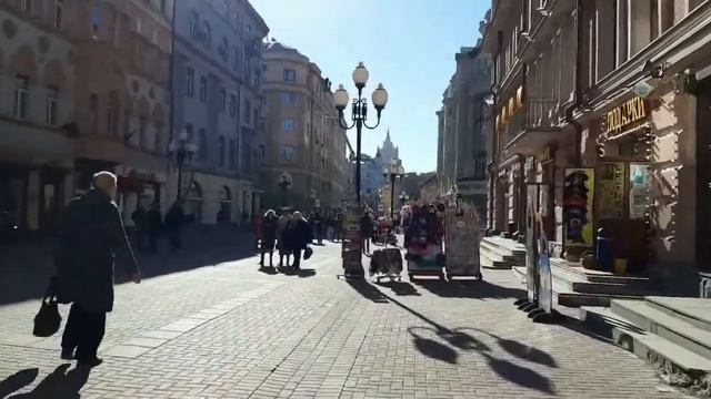 Едем на Старый Арбат смотреть онлайн