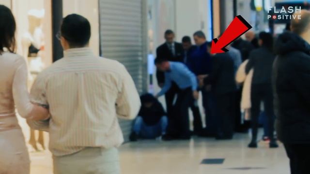 ДАЛА ПО ШАРАМ БОТАНУ | ПРАНК ЛАПАЕТ ДЕВУШКУ. СТОЯК смотреть онлайн