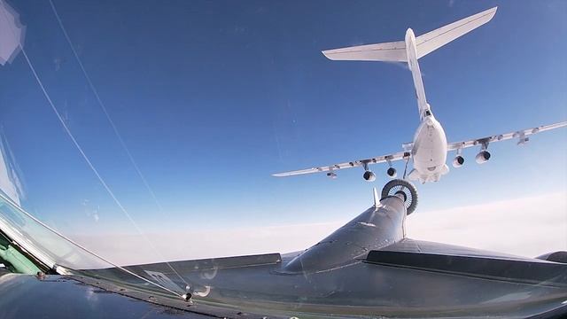 Плановый полет стратегических ракетоносцев Ту-95МС