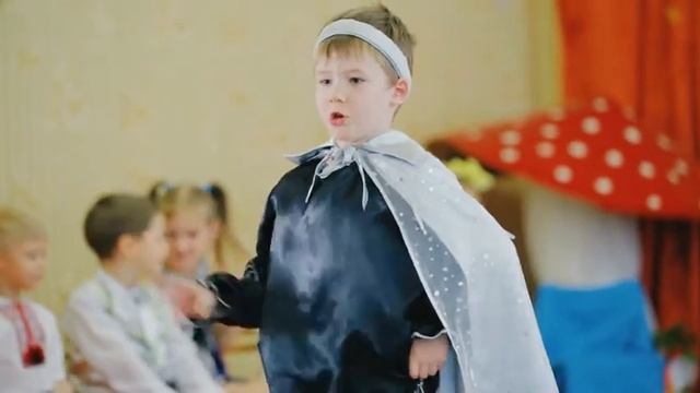 Костюм Ветра.Это просто.Осенний утренник. смотреть онлайн