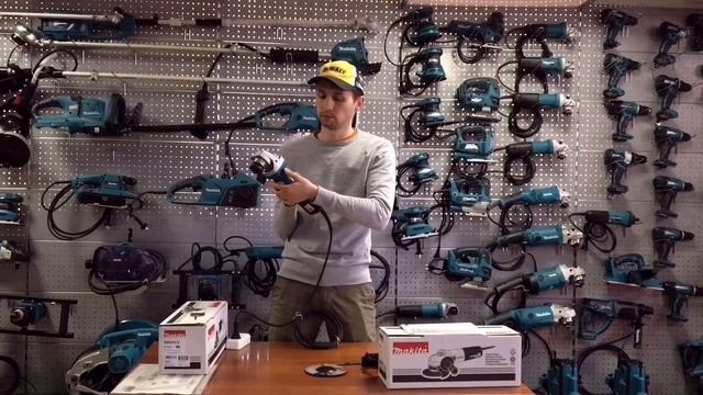 УШМ Makita 9565PCV vs. Makita 9565CVR