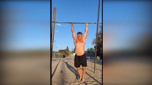 Олег Тактаров демонстрирует фантастическую форму в 55 лет!