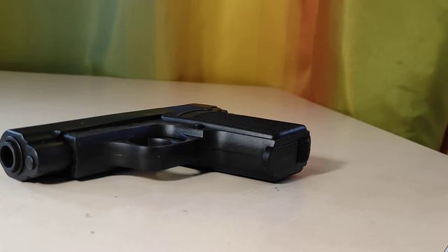 обзор на детский игрушечный пистолет смотреть онлайн