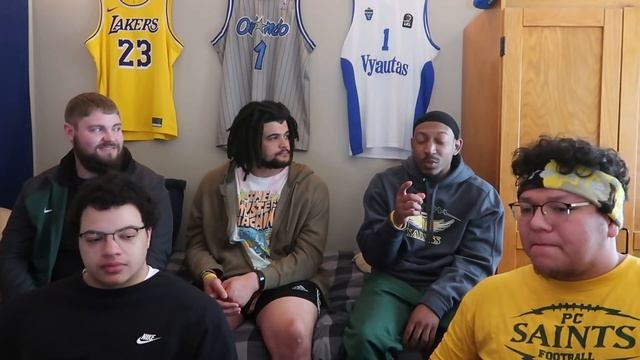 AMERICAN FOOTBALL PLAYERS REACT TO CRICKET KILLER BOUNCER ON FACE смотреть онлайн