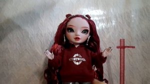 Обзор на куклу Рейнбоу Хай Шедоу Хай Скарлет Роуз High Shaow High Scarlet Rose