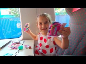 ВЛОГ Едем в Ростов на поезде Развлечения для детей Алина и Юляша играют VLOG