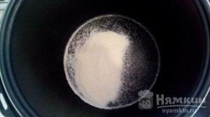 Манная каша на молоке в мультиварке