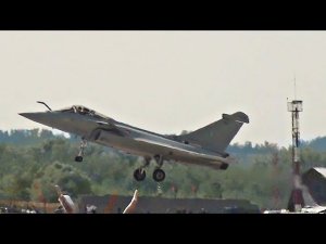 Истребитель "Рафаль" (Dassault Rafale C). Пилотаж, посадка. 100-летие ВВС.