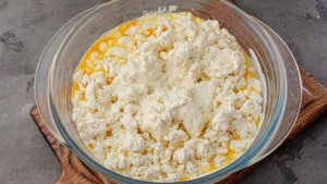 Творожная запеканка с тыквой и яблоками