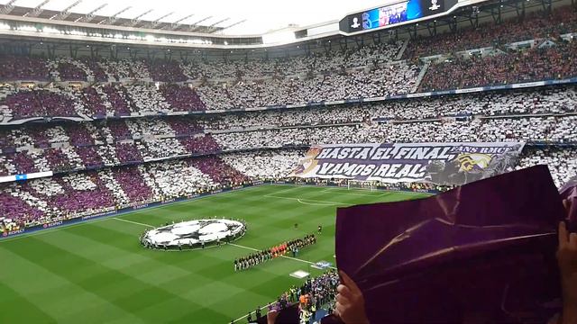 UEFA Champions League Anthem @ Estadio Santiago Bernabéu смотреть онлайн