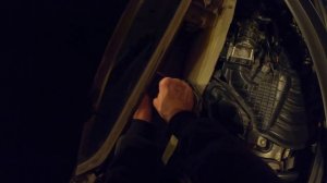 Рено Сандеро Степвей 2. Как снять жабо и бачок омывателя!