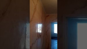 Попробовал имитировать мрамор из шпаклёвки с перламутровыми прожилками .