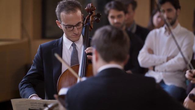 Antonín Dvořák, Bagatelles, Opus 47, Bush trio & Maria Milstein смотреть онлайн