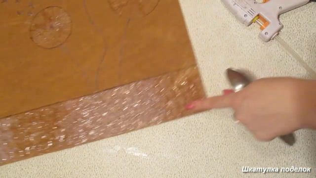 Панно своими руками.Как сделать своими руками.Идея с горячего клея. смотреть онлайн