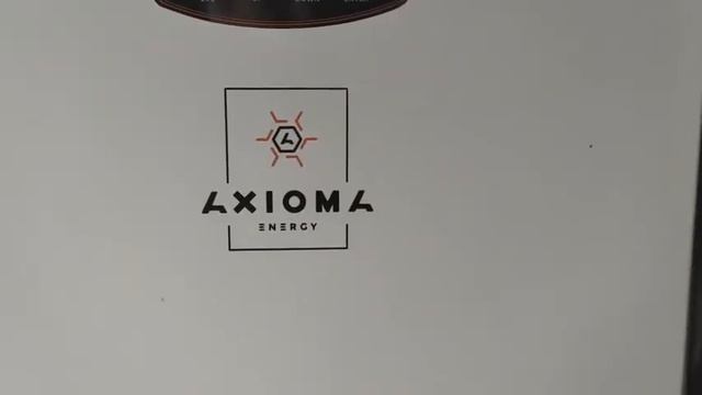 Гибридный ИБП AXIOMA energy ISMPPT 5000 под нагрузкой смотреть онлайн