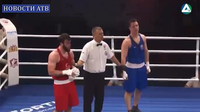 Александр Дорофеев – Чемпион Урала по боксу в супертяжелом весе смотреть онлайн