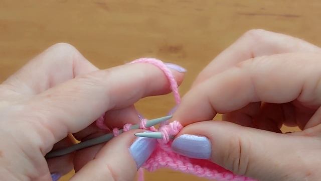 Чудесный узор спицами для детского платья, палантина, туники. смотреть онлайн