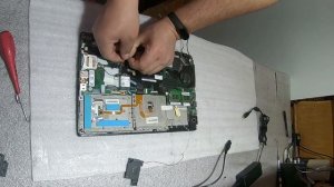 Заміна клавіатури Lenovo ThinkPad X270. Lenovo ThinkPad X270 keyboard replacement