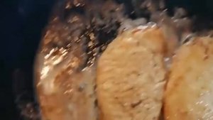 Стейк из свинины с грушей под соусом Терияки)