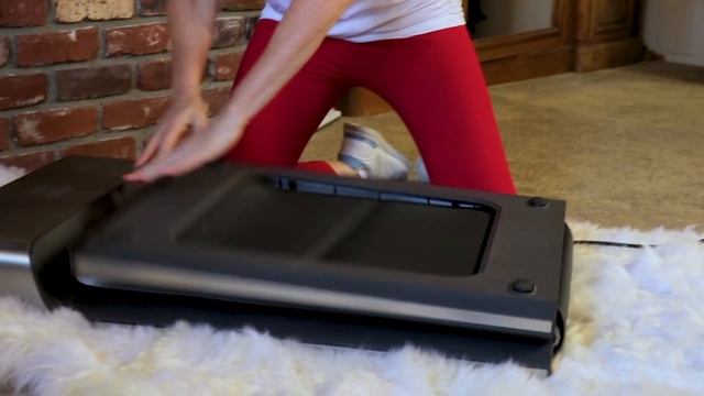 New Walking Pad Treadmill Review | New Treadmill Style Compact & Easy to Store смотреть онлайн