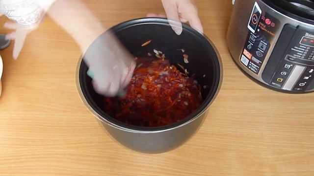 ЧТО ПРИГОТОВИТЬ НА УЖИН? ТУШЕНАЯ КАПУСТА С МЯСОМ В МУЛЬТИВАРКЕ REDMOND! Простой рецепт!