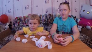 Набор посуды Свинка Пеппа распаковываем и играем