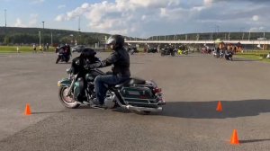 Мото-Джимхана на Harley Davidson Electra Glide Standard Police
