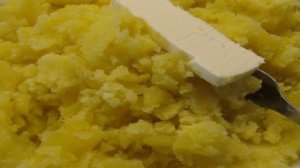 Картофель запеченный в кожуре