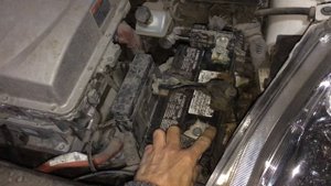 Nissan Leaf. Как включить, когда не включается. Nissan Leaf. How to switch on when it does not.