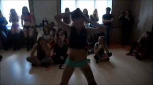 Twerk battle Ufa - Ksenia & Daiana (2)