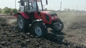 3 корпусной оборотный плуг #UNLU lite в паре с трактором #Беларус 1025.3
