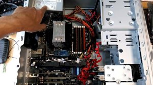 Собрал компьютер на Intel Core I7 930 + GTX950