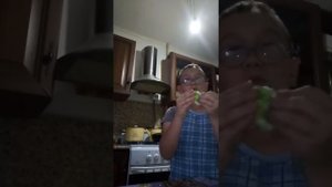 Что будет если смешать цвета. Синий-зелёный-белый. Кайф видео