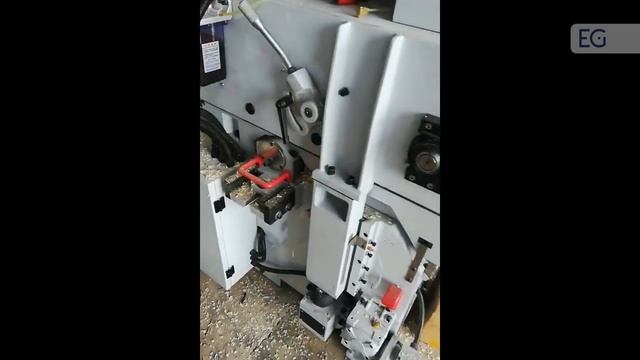 Строгальный станок по дереву MB206F смотреть онлайн