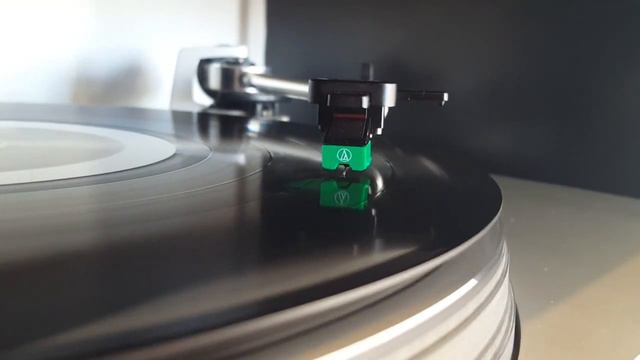 Audio Technica AT 95 смотреть онлайн