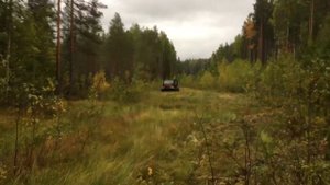 Уаз 3151 на вояках с понижением 3,3 прет по болоту.