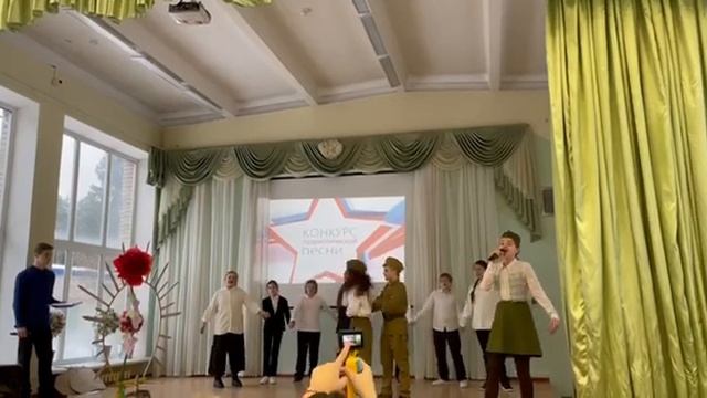 Школа 98 5а класс 2023 год " исполнение песни " Смуглянка смотреть онлайн
