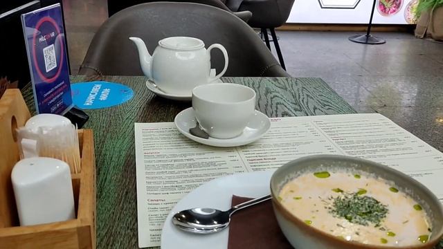 Аэропорт Пулково. Санкт-Петербург.Где довольно вкусно поесть. смотреть онлайн