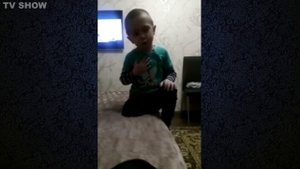 Нурик учит мать правильно разговаривать...