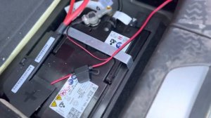 Lamborghini Urus Audi Q8 SQ8 RSQ8 Battery Location