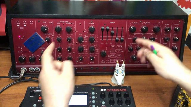 Знакомство с аналоговым синтезатором synton syrinx