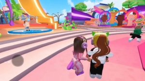 Бесплатные волосы?/Roblox Sunsilk City