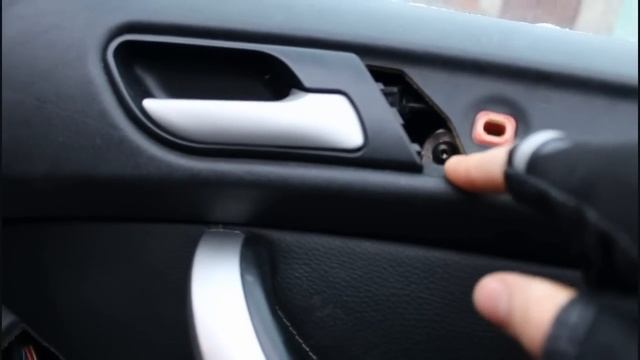 Как снять обшивку двери BMW X5 E53. смотреть онлайн