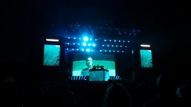 Kygo Live Tinderbox 2018 - Carry Me смотреть онлайн