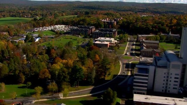 UMass Amherst Campus Views смотреть онлайн