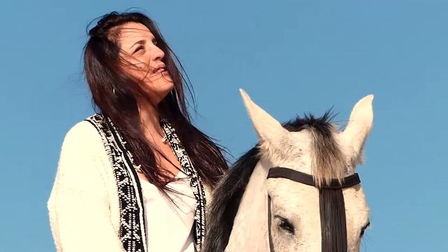 Modern flamenco duo avaialble for private events in Mallorc. смотреть онлайн