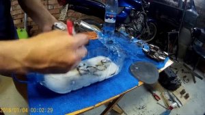 ремонт суппорта мотоцикла, замена сальников пыльников, чистка суппортов kawasaki ZXR750R